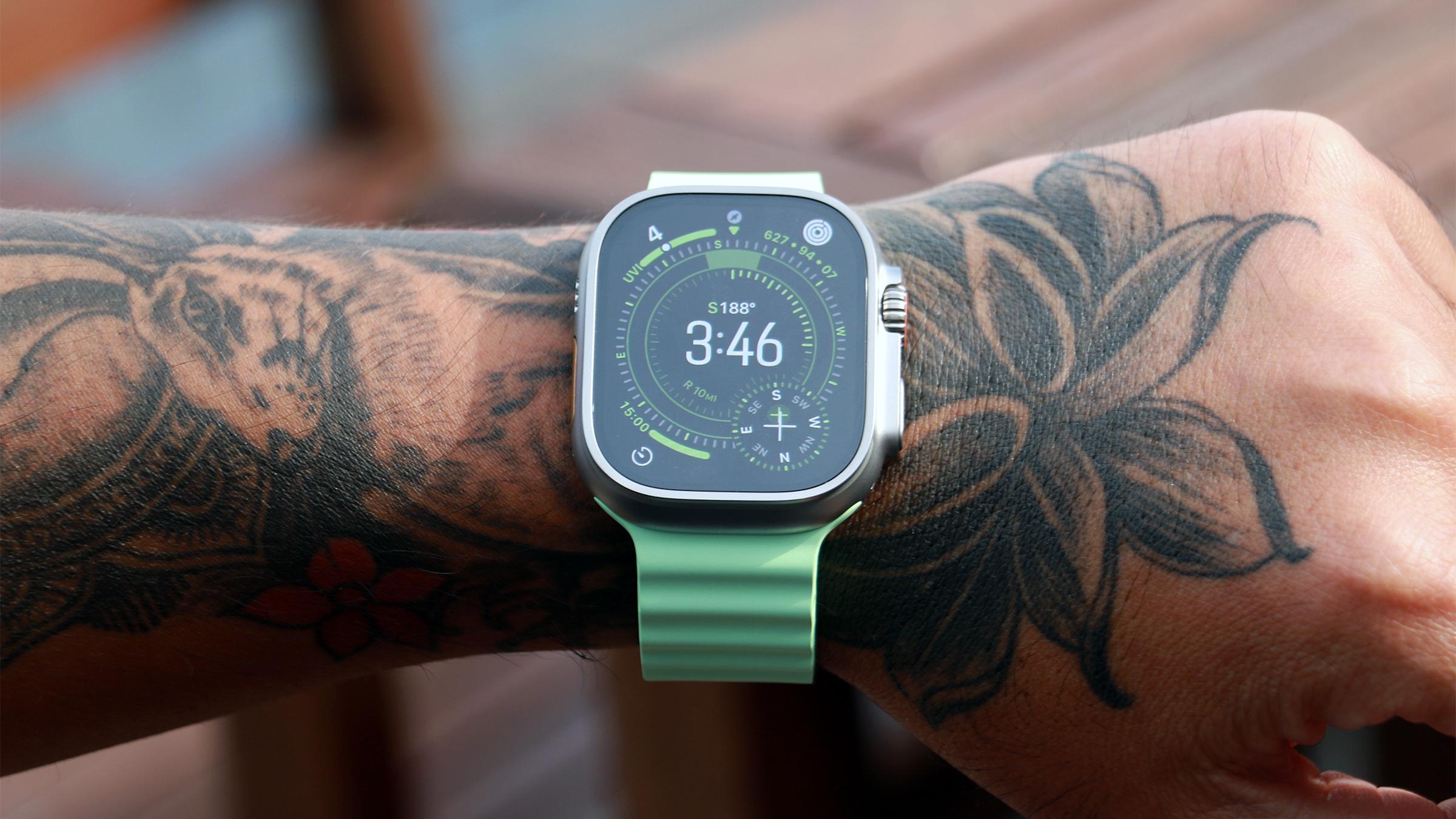 Apple Watch Ultra 3: A closer look at its satellit...
